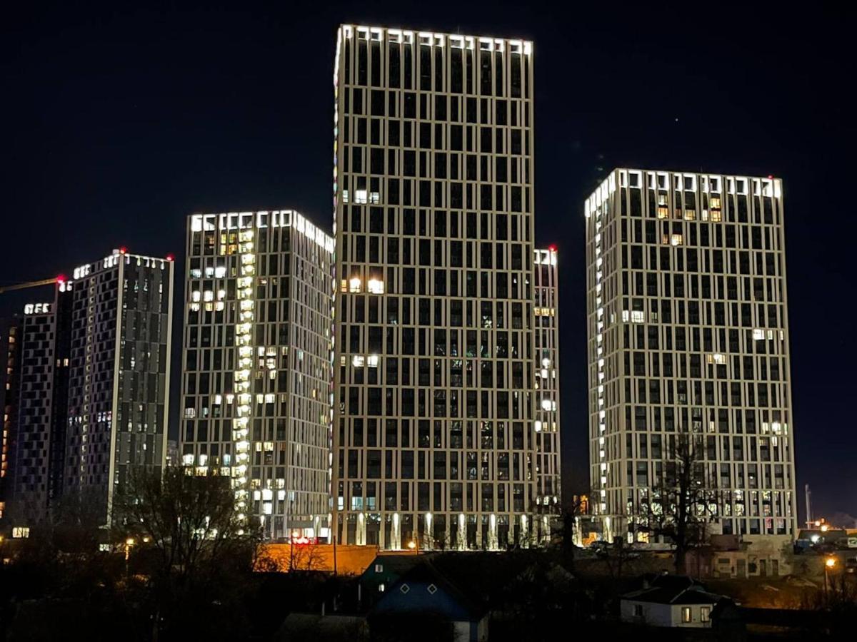 Slavutich Apartments Near Metro Station Kiew Exterior foto