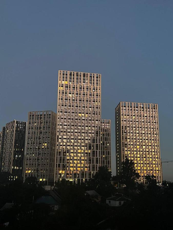 Slavutich Apartments Near Metro Station Kiew Exterior foto